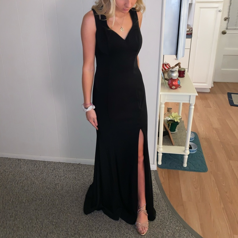Black prom dress